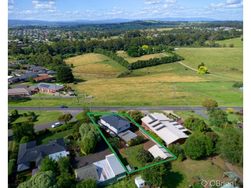 62 Lardner Road, Drouin VIC 3818