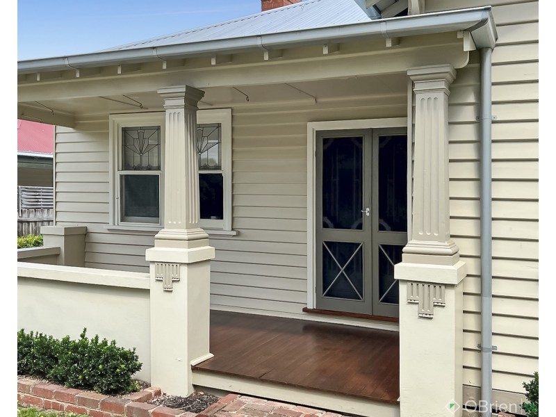 21 Peace Avenue, Warragul VIC 3820