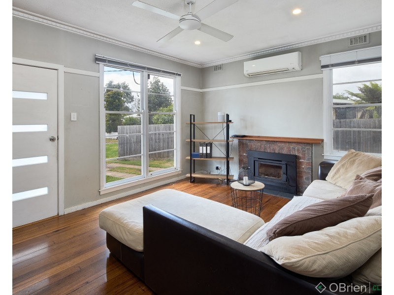 3 Ronalds Court, Drouin VIC 3818