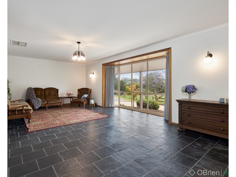 170 Main Neerim Road, Drouin VIC 3818