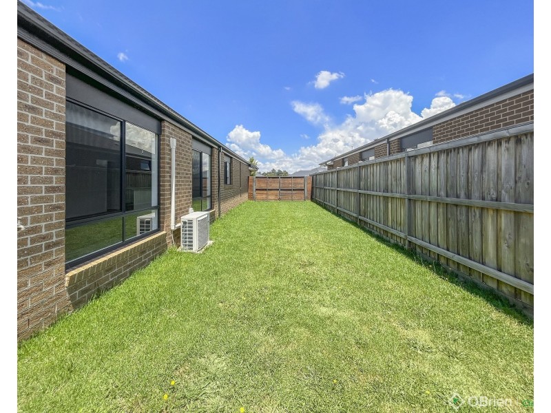 13 Carisbrooke Drive, Warragul VIC 3820