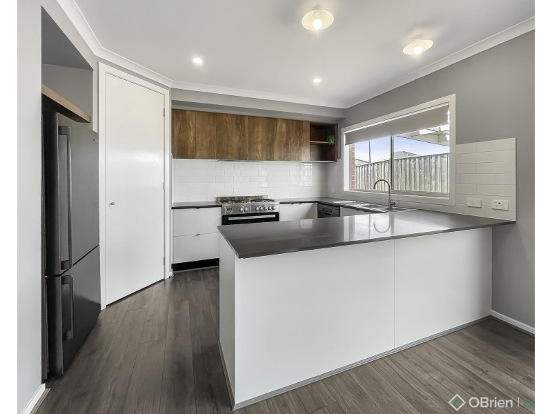 1 Kuwan Street, Drouin VIC 3818