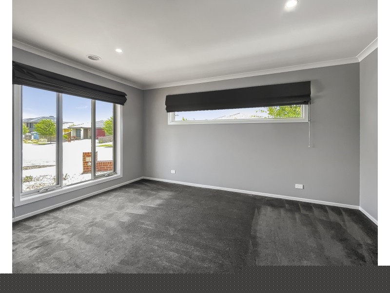 1 Kuwan Street, Drouin VIC 3818