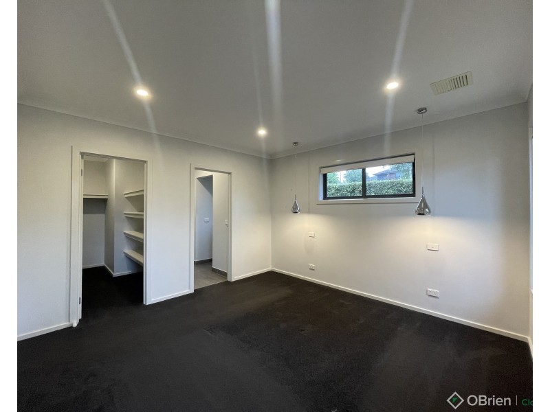 1 Zoe Court, Neerim South VIC 3831