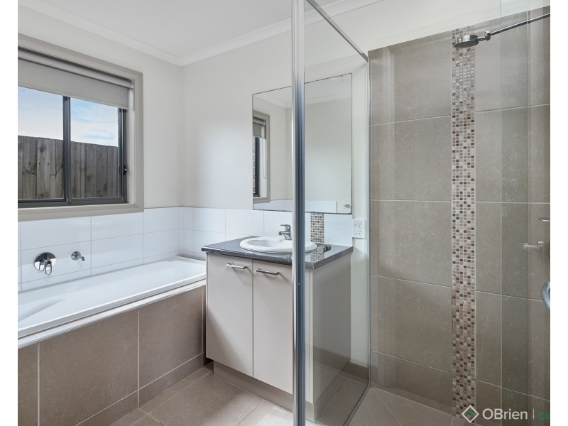 2/33 Rodier Road, Yarragon VIC 3823