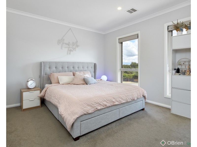 30 Twin Ranges Drive, Warragul VIC 3820