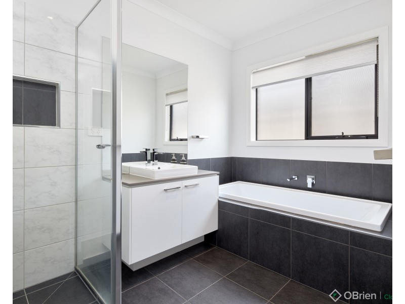 20 Boyd Avenue, Warragul VIC 3820
