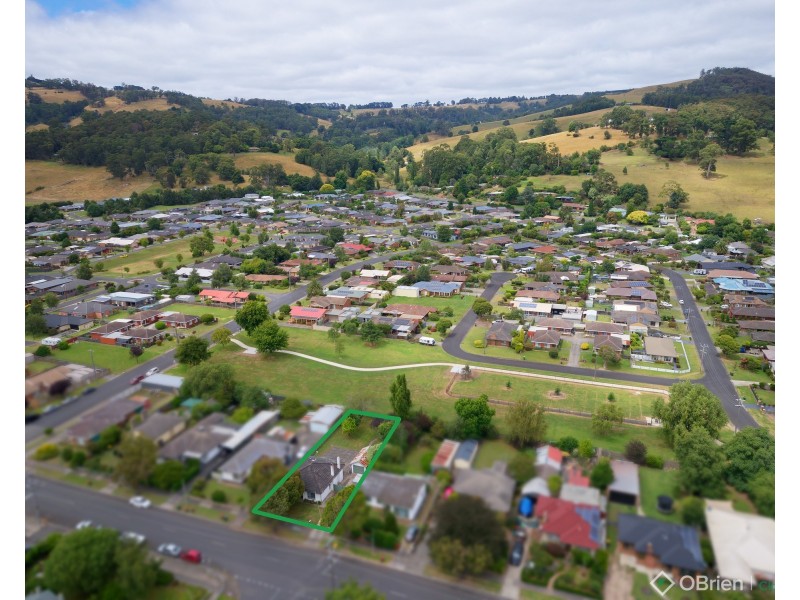 71 School Road, Trafalgar VIC 3824