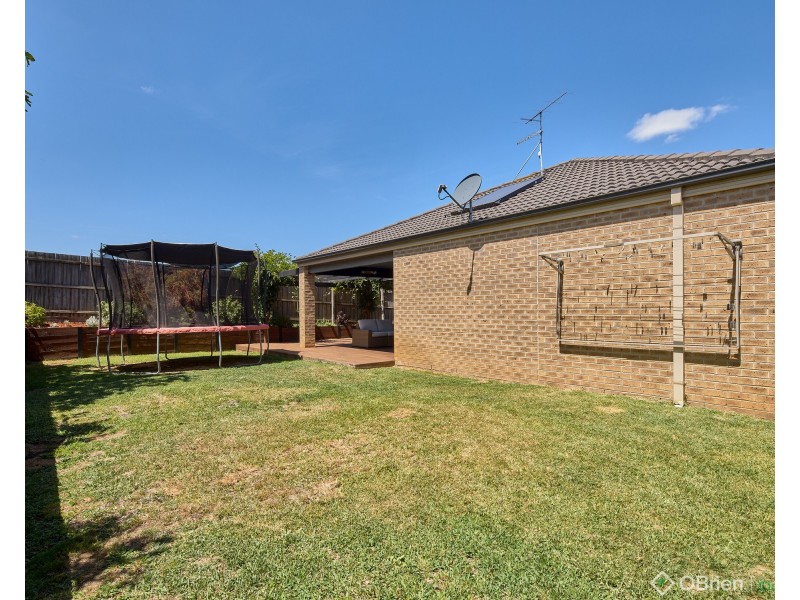 105 McNeilly Road, Drouin VIC 3818