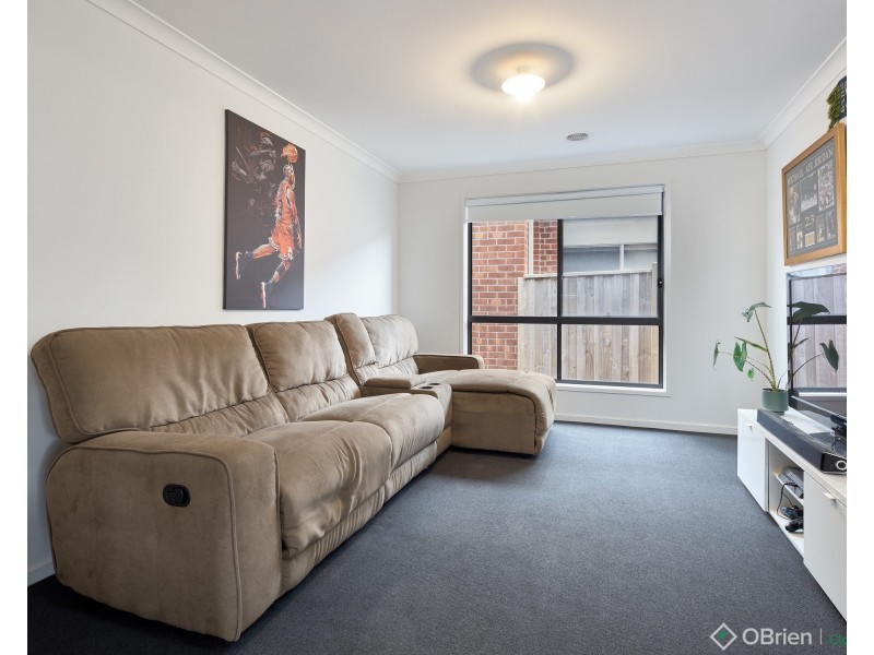 30 Meadowbrook Crescent, Warragul VIC 3820