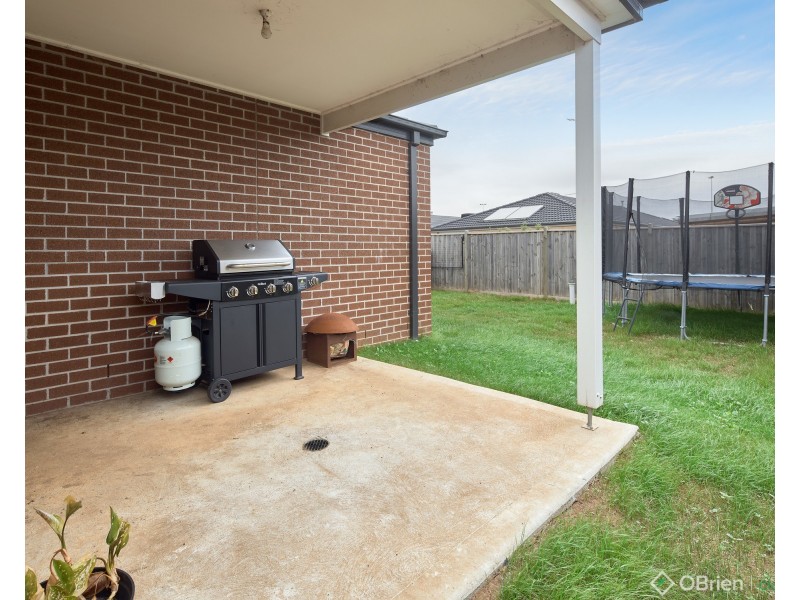 30 Meadowbrook Crescent, Warragul VIC 3820