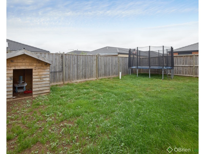 30 Meadowbrook Crescent, Warragul VIC 3820