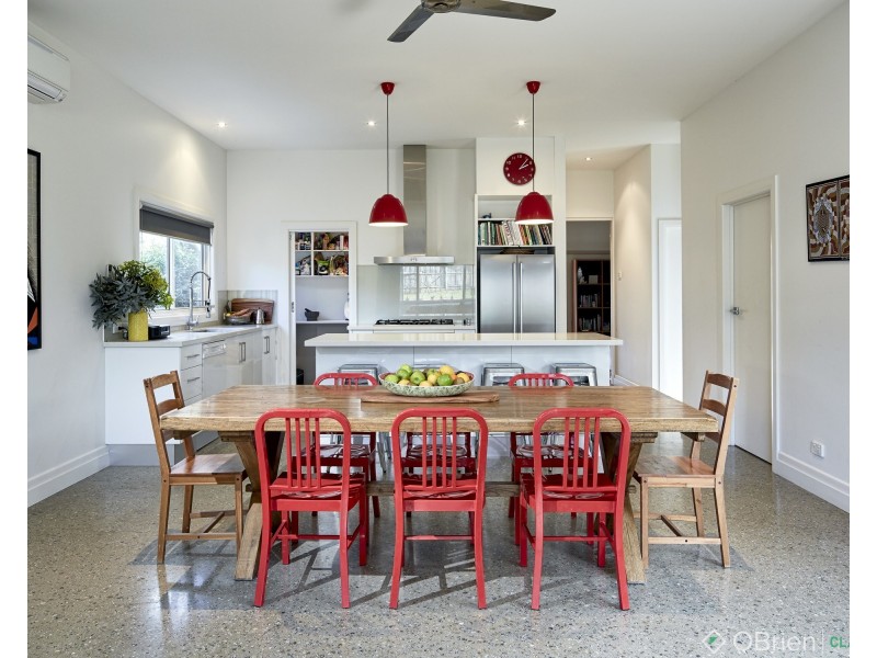 22 Church Street, Warragul VIC 3820