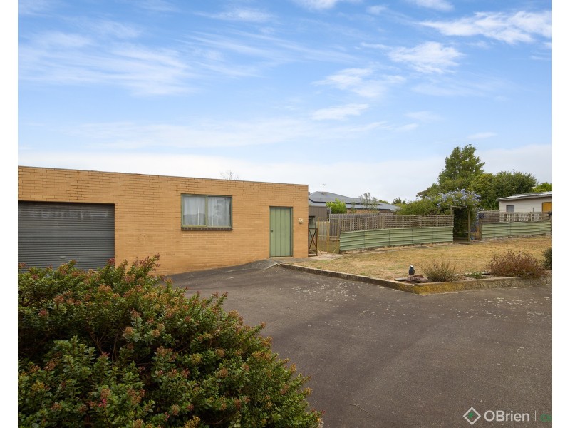 1 Moe Street, Drouin VIC 3818