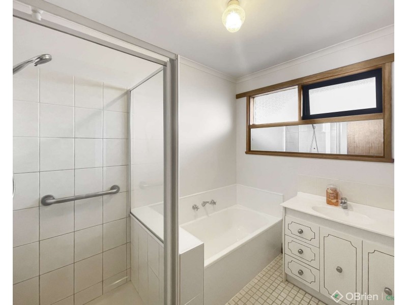 1/23 Montgomery Street, Warragul VIC 3820