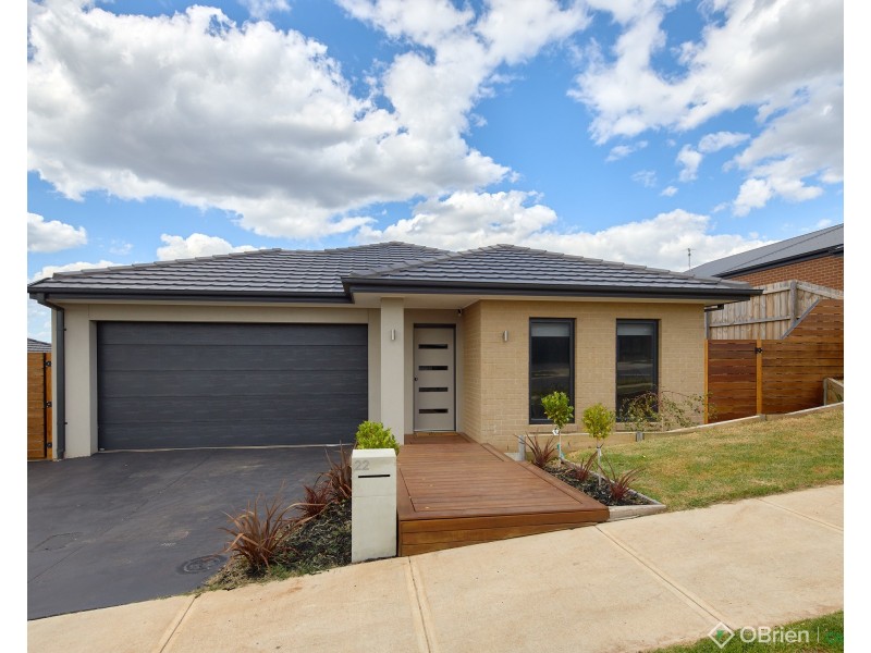 22 Wakeful Crescent, Drouin VIC 3818