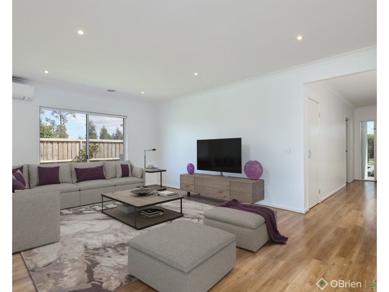 2 Cyathea Street, Drouin VIC 3818