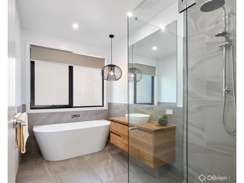 9 Mills Road, Warragul VIC 3820