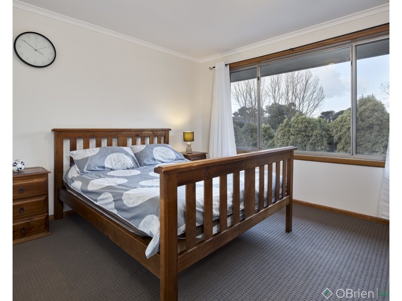 4/4 Churchill Street, Warragul VIC 3820