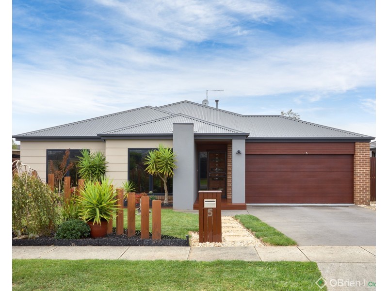 5 Woodlawn Boulevard, Yarragon VIC 3823