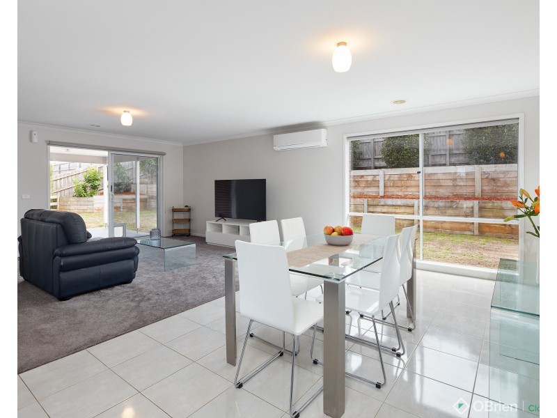 21 Skipton Street, Drouin VIC 3818