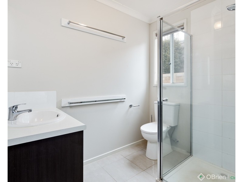 21 Skipton Street, Drouin VIC 3818