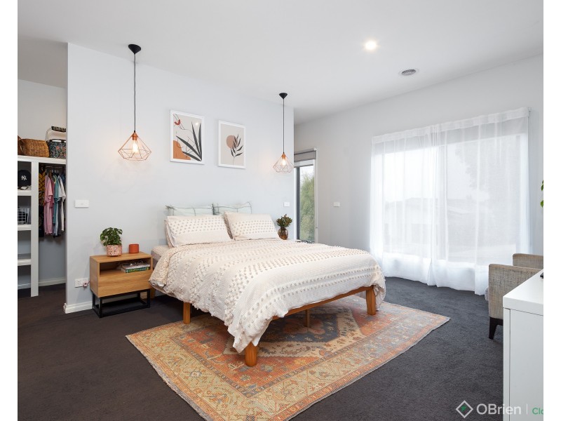 16 Bunyip Drive, Drouin VIC 3818