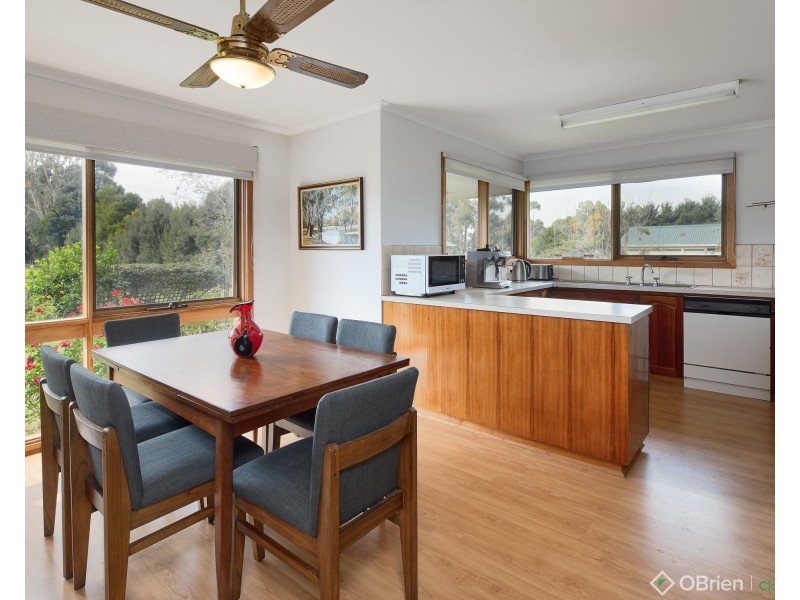 21 Dyall Road, Drouin VIC 3818