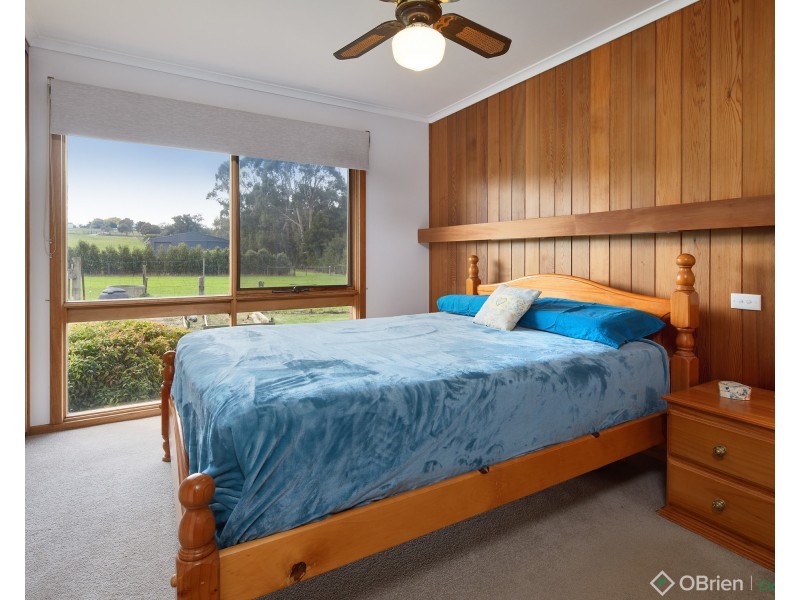 21 Dyall Road, Drouin VIC 3818