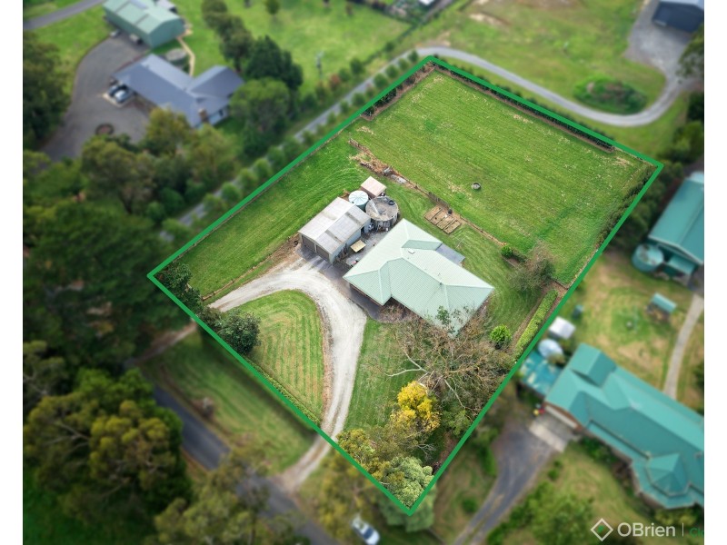 21 Dyall Road, Drouin VIC 3818