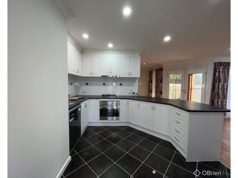 1a Neerim Street, Drouin VIC 3818