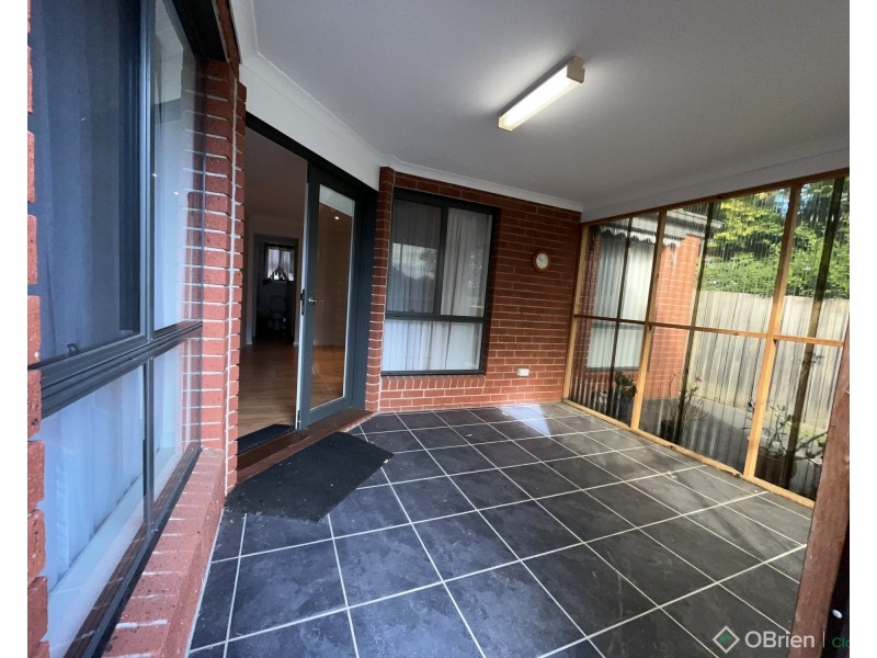 1a Neerim Street, Drouin VIC 3818