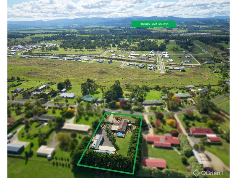 20 Fairway Drive, Drouin VIC 3818