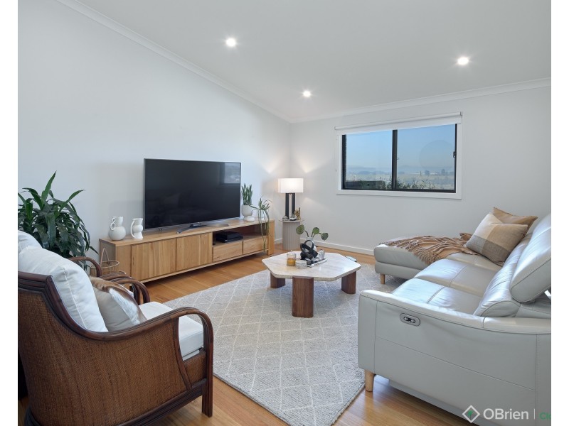 2 Bladen Street, Warragul VIC 3820