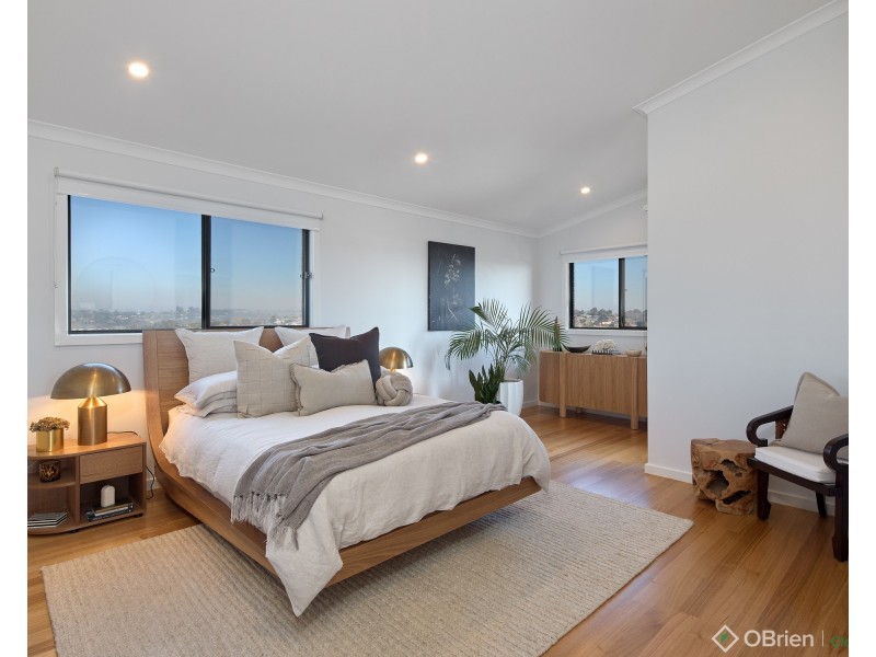 2 Bladen Street, Warragul VIC 3820
