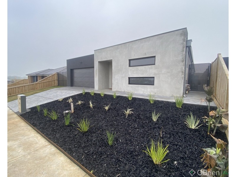3 Pandanus Court, Warragul VIC 3820