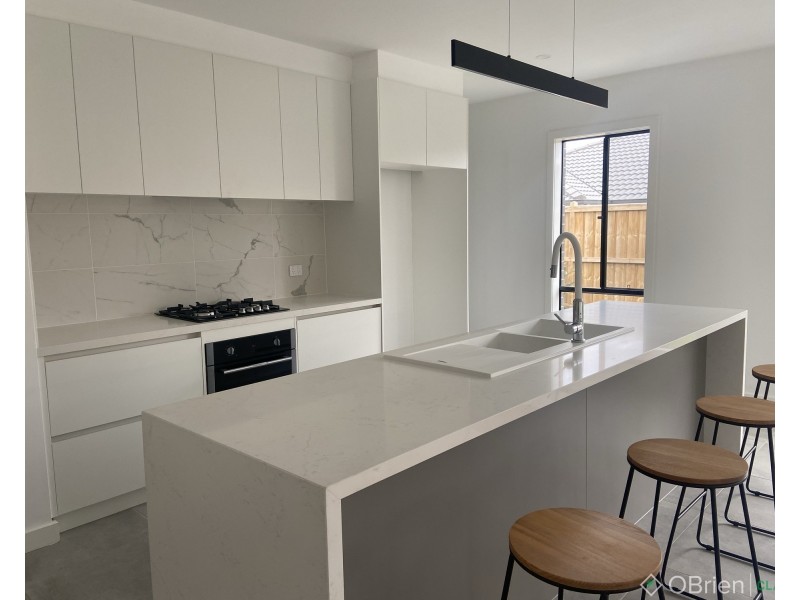 3 Pandanus Court, Warragul VIC 3820