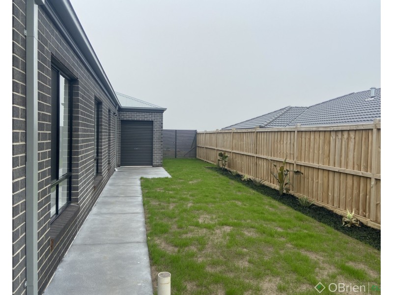 3 Pandanus Court, Warragul VIC 3820