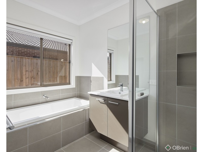 73 Crole Drive, Warragul VIC 3820