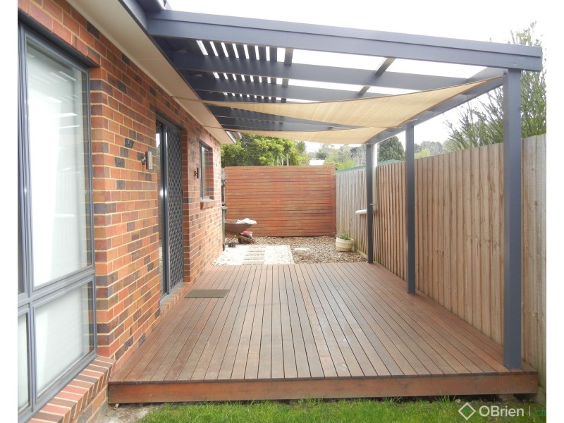 1 Kelton Avenue, Drouin VIC 3818