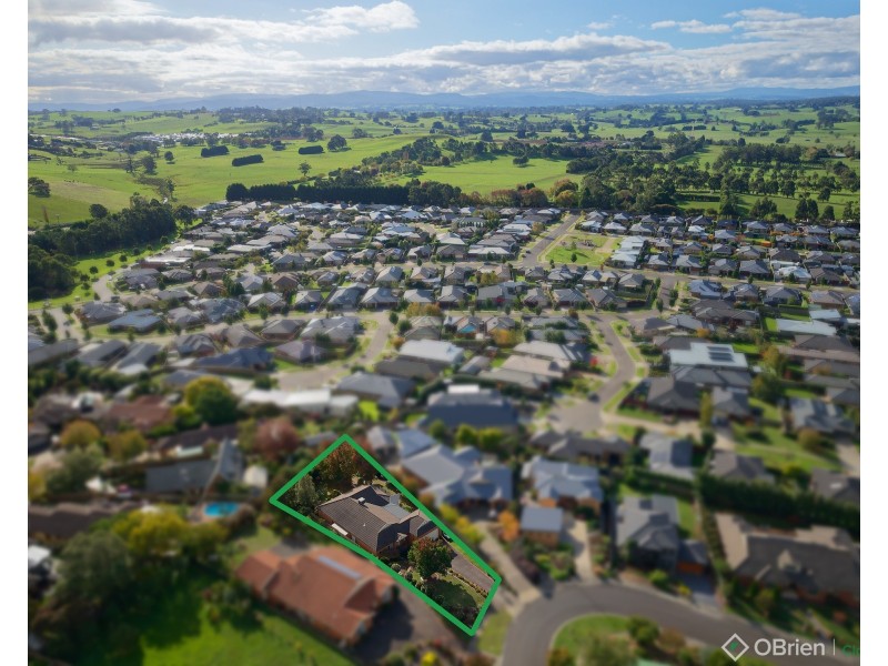 5 Nicolas Court, Warragul VIC 3820