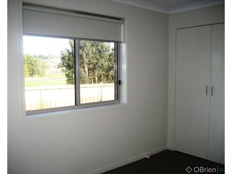 182 Twin Ranges Drive, Warragul VIC 3820