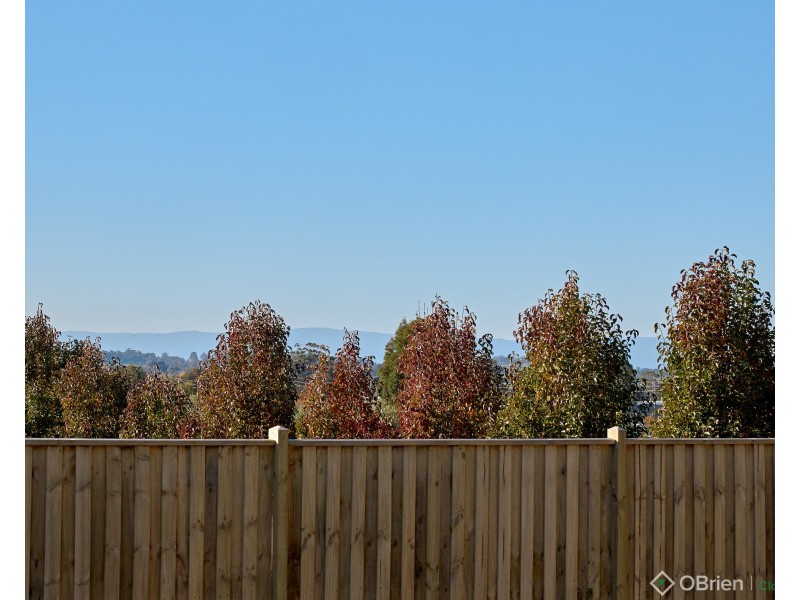 40 Kurrajong Road, Warragul VIC 3820