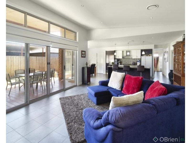 4 Paulan Court, Warragul VIC 3820