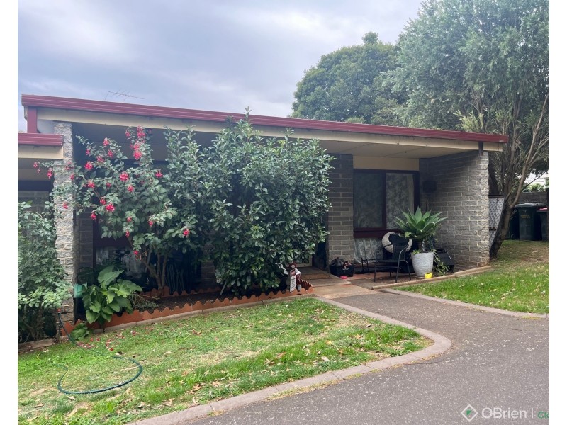 1/20 Sinclair Street, Drouin VIC 3818