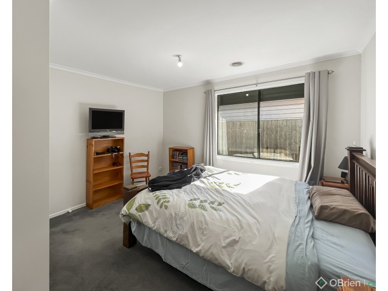 5 Hatfield Drive, Drouin VIC 3818