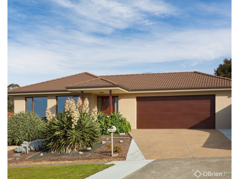 48 Walker Drive, Drouin VIC 3818