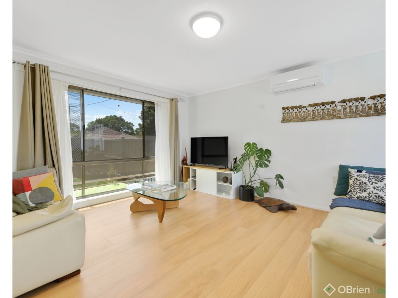 1/4 Nobel Street, Warragul VIC 3820