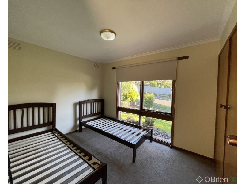 1/1A Archibald Crescent, Warragul VIC 3820