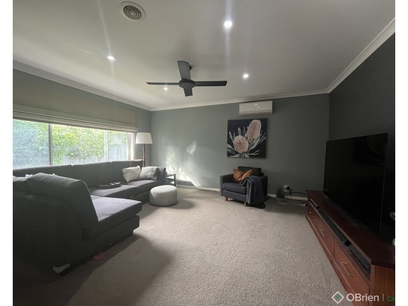 175 Twin Ranges Drive, Warragul VIC 3820